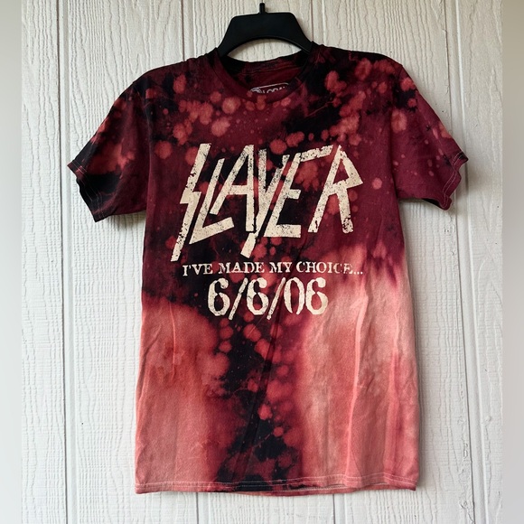 NWOT Slayer Tie Dye Graphic T-Shirt - Picture 1 of 8
